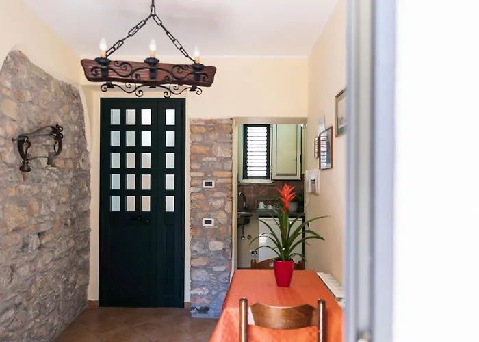 Vico Tauro House