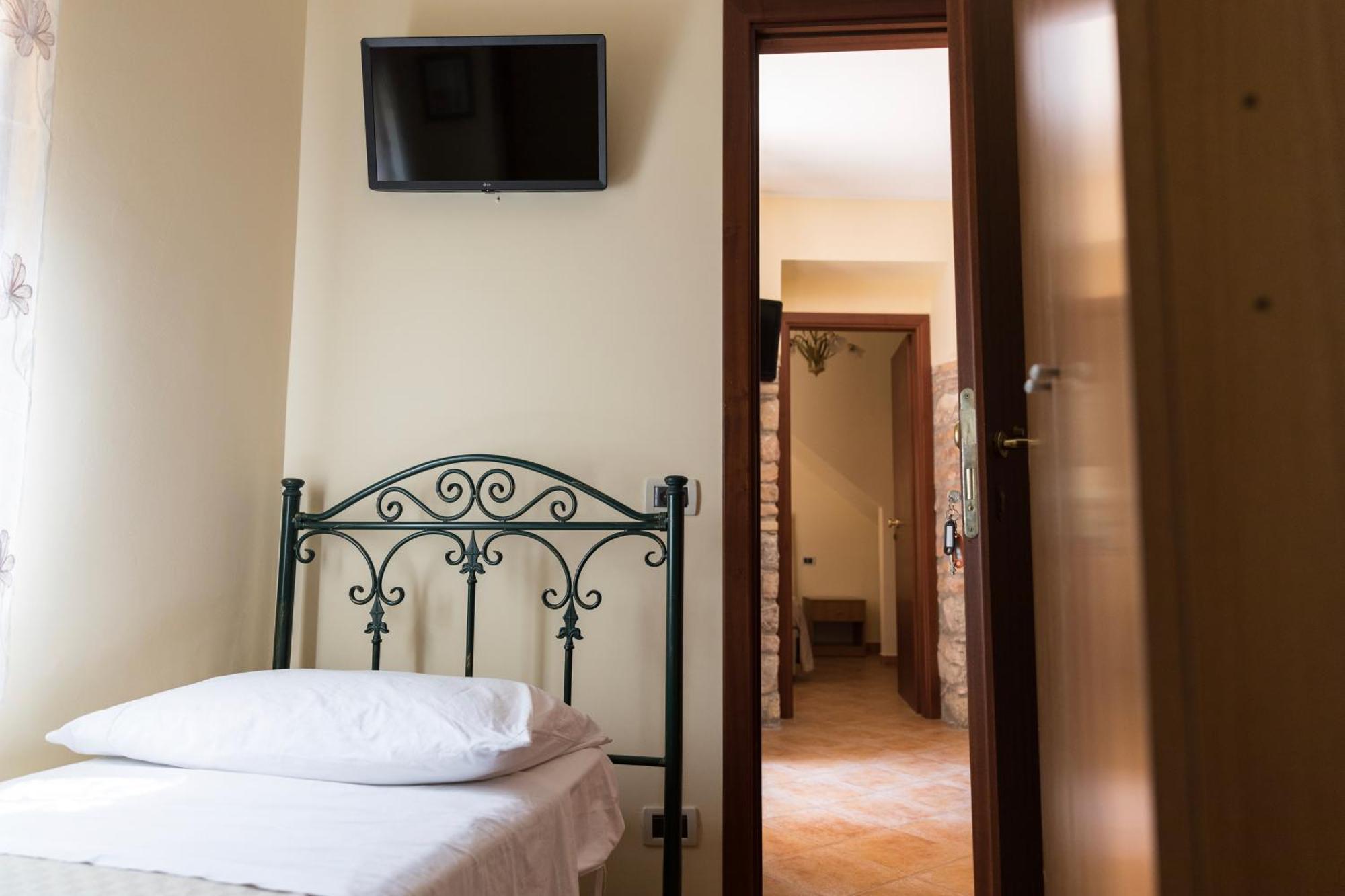 Lejlighed Vico Tauro House *